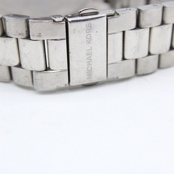 Michael Kors Layton Watch Womens SIlver Tone Stainless Steel Rhinestones - Picture 9 of 9